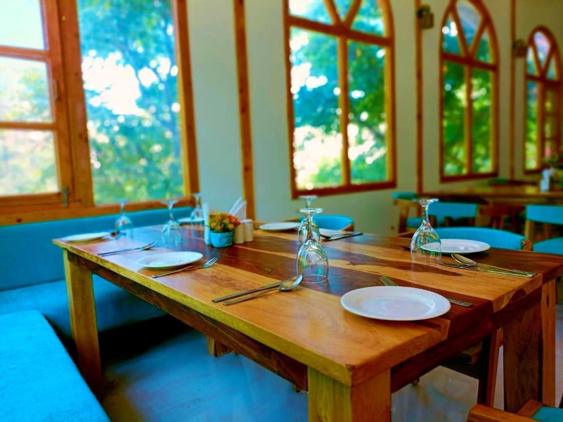 Aamod At Shoghi Luxury Cottage Resort Shimla Exterior photo