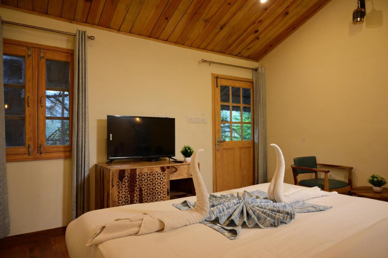 Aamod At Shoghi Luxury Cottage Resort Shimla Exterior photo